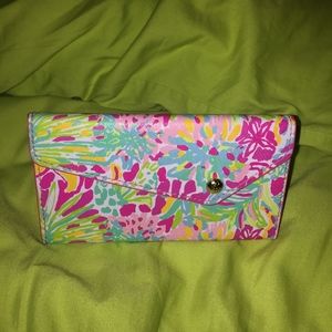 Lilly Pulitzer sunglasses case